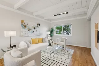 Photo #4: ML82042872 Listing 