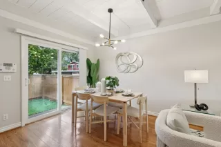 Photo #5: ML82042872 Listing 