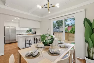 Photo #6: ML82042872 Listing 