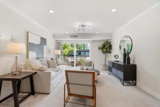 Photo #5: ML82042920 Listing 