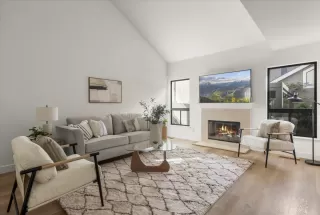 Photo #4: ML82042945 Listing 