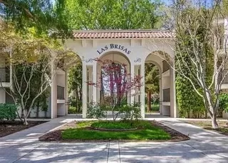 Photo #1: ML82042956 Listing 