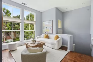 Photo #4: ML82043028 Listing 