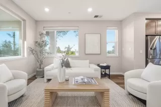 Photo #1: ML82043044 Listing 