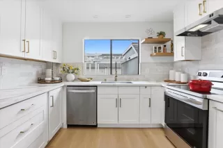 Photo #2: ML82043095 Listing 