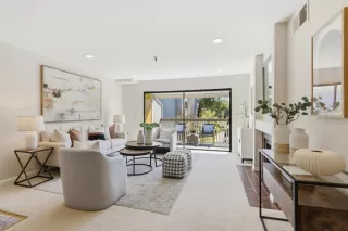 Photo #4: ML82043096 Listing 