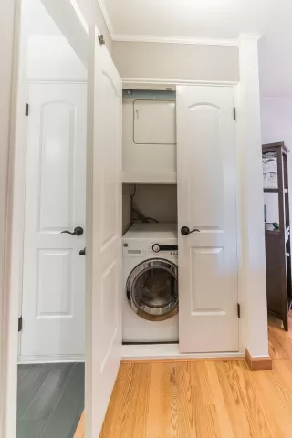 Photo #4: ML82043100 Listing 