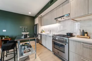 Photo #5: ML82043137 Listing 