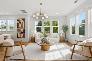 Photo #1: ML82043164 Listing 