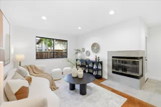 Photo #5: ML82043196 Listing 