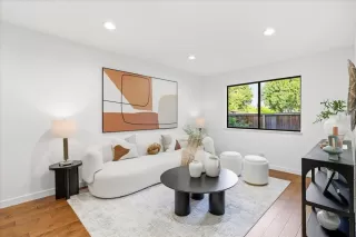 Photo #6: ML82043196 Listing 