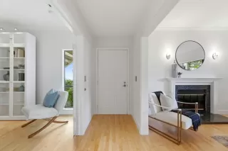 Photo #6: ML82043200 Listing 