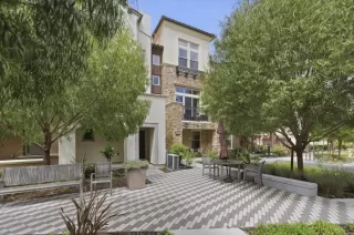 Photo #1: ML82043203 Listing 