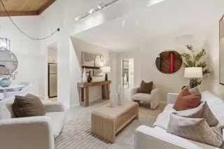 Photo #4: ML82043206 Listing 