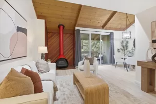 Photo #5: ML82043206 Listing 