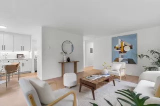 Photo #6: ML82043233 Listing 