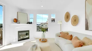 Photo #2: ML82043241 Listing 