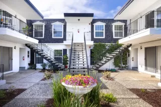 Photo #3: ML82043278 Listing 