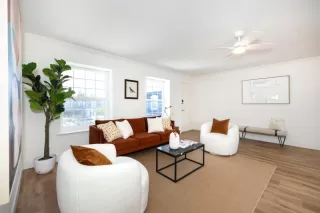 Photo #5: ML82043278 Listing 