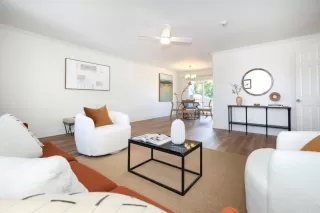 Photo #6: ML82043278 Listing 