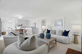 Photo #6: ML82043281 Listing 