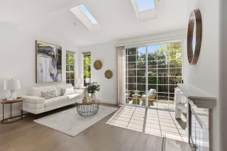 Photo #5: ML82043283 Listing 