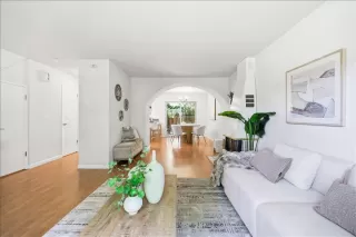 Photo #6: ML82043306 Listing 