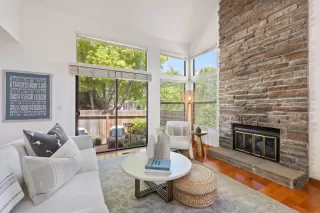 Photo #2: ML82043341 Listing 