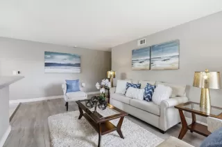 Photo #3: ML82043350 Listing 