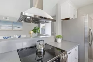 Photo #6: ML82043350 Listing 