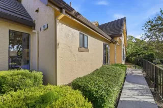 Photo #4: ML82043370 Listing 