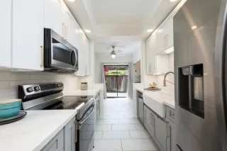 Photo #4: ML82043415 Listing 