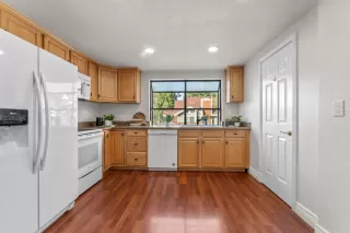 Photo #6: ML82043420 Listing 