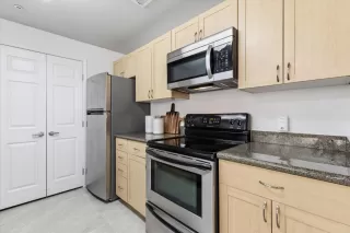 Photo #5: ML82043443 Listing 