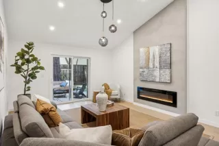 Photo #2: ML82043460 Listing 