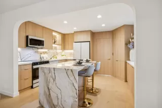 Photo #4: ML82043460 Listing 