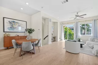 Photo #3: ML82043479 Listing 