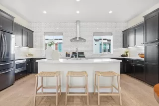 Photo #5: ML82043479 Listing 