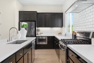 Photo #6: ML82043479 Listing 