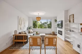 Photo #1: ML82043490 Listing 