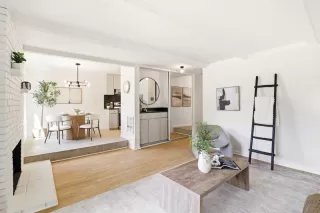 Photo #4: ML82043539 Listing 