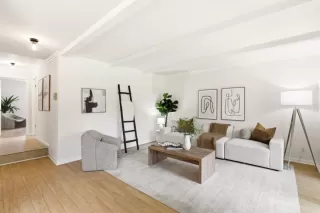 Photo #5: ML82043539 Listing 