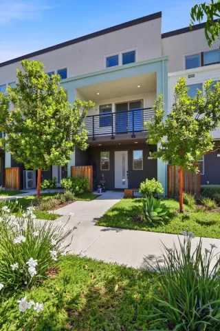 Photo #4: ML82043563 Listing 