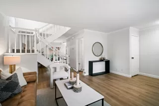 Photo #5: ML82043566 Listing 