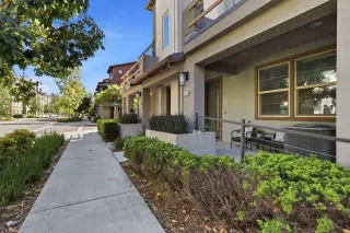 Photo #4: ML82043583 Listing 