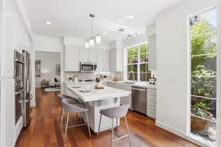 Photo #6: ML82043584 Listing 