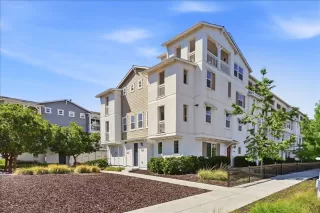 Photo #2: ML82043673 Listing 