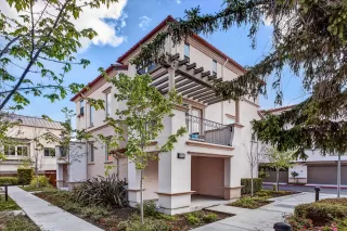 Photo #1: ML82043706 Listing 