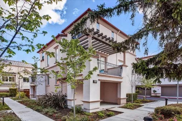 MLS: ML82043706 Condo For Sale