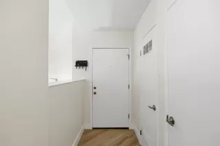 Photo #3: ML82043796 Listing 